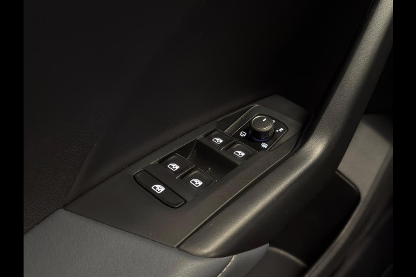 Volkswagen T-Cross 1.0 TSI Style Edition / Carplay / IQ-Light