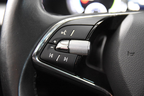 Škoda Superb Combi 1.4 TSI iV *1ste Eigenaar*Navigatie*Stoelverwarming*Camera*Carplay*