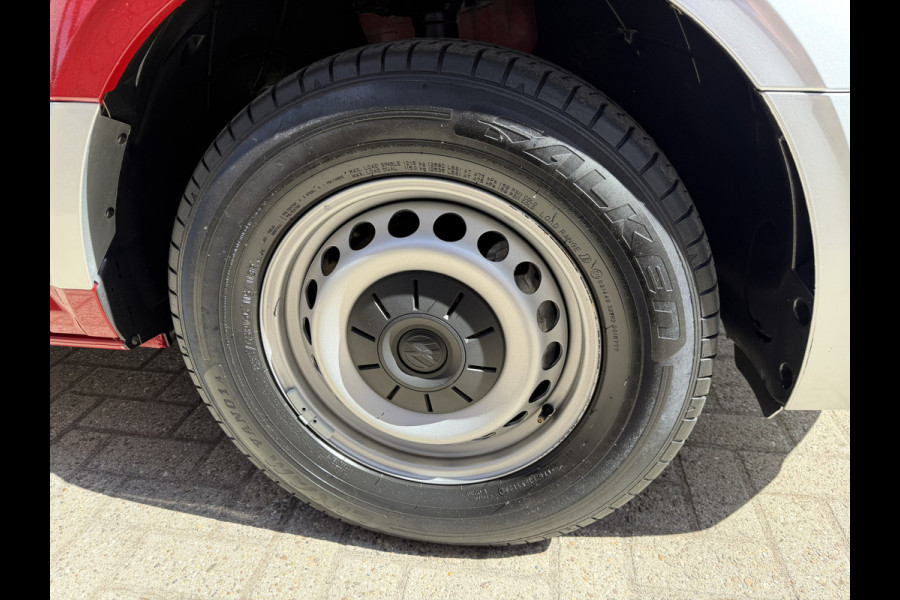 Volkswagen Crafter e-Crafter L3H3 36 kWh / Thermo King koel vries dag en nacht koeling - 22 graden celsius / rijbereik 100 km / airco / cruise / camera / pdc rondom / zero emissie