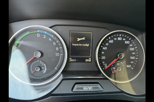Volkswagen Crafter e-Crafter L3H3 36 kWh / Thermo King koel vries dag en nacht koeling - 22 graden celsius / rijbereik 100 km / airco / cruise / camera / pdc rondom / zero emissie