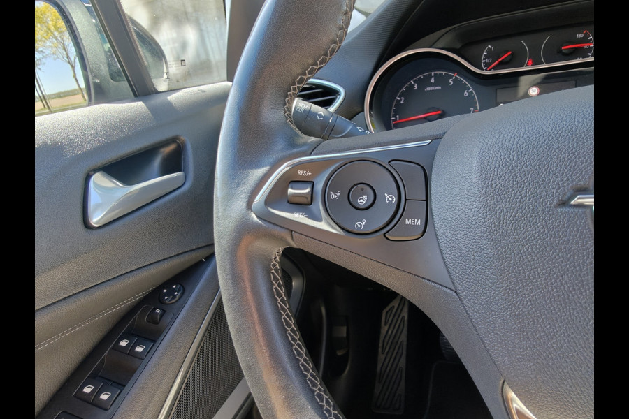 Opel Crossland 1.2 Turbo Elegance / Carplay / Stoelverwarming / Cruise / Airco /