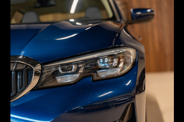 BMW 3-serie 320i Executive, Apple Carplay, Android Auto, Navi, Led, Camera, Multistuur, Leder, Cruise, Clima, Volledig Onderhoud.