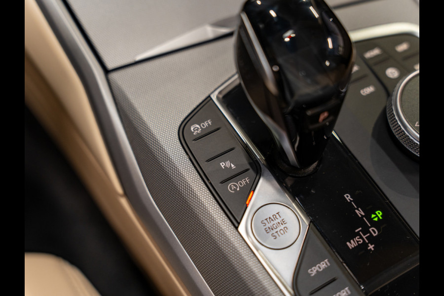 BMW 3-serie 320i Executive, Apple Carplay, Android Auto, Navi, Led, Camera, Multistuur, Leder, Cruise, Clima, Volledig Onderhoud.