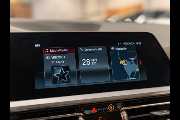 BMW 3-serie 320i Executive, Apple Carplay, Android Auto, Navi, Led, Camera, Multistuur, Leder, Cruise, Clima, Volledig Onderhoud.