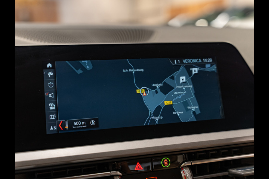 BMW 3-serie 320i Executive, Apple Carplay, Android Auto, Navi, Led, Camera, Multistuur, Leder, Cruise, Clima, Volledig Onderhoud.