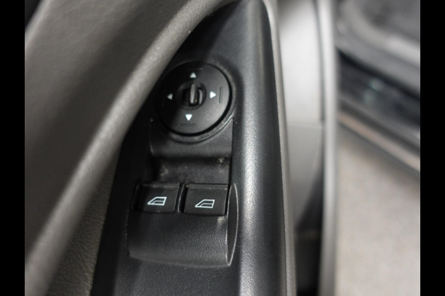 Ford Transit Connect 1.5 Automaat L2 Trend Navigatie Airco Parkeersensoren Cruise Control Camera