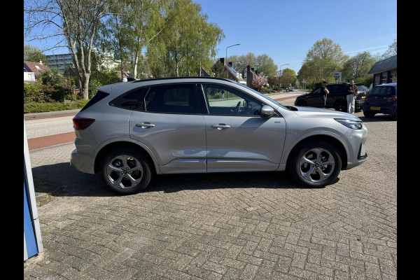 Ford Kuga 2.5 PHEV ST-Line | SCI | 243 PK | Winter Pack | Wegklapbare Trekhaak | Origineel Nederlandse auto | 2.100kg Trekgewicht