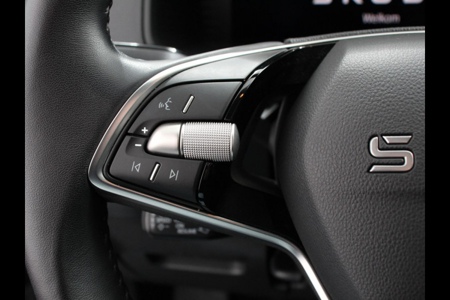 Škoda Karoq 1.5 TSI 150pk Automaat Selection Navigatie Apple Carplay/Android Auto Camera Parkeer sensoren Adaptive Cruise Control Lichtmetalen Velgen Digitale Cockpit