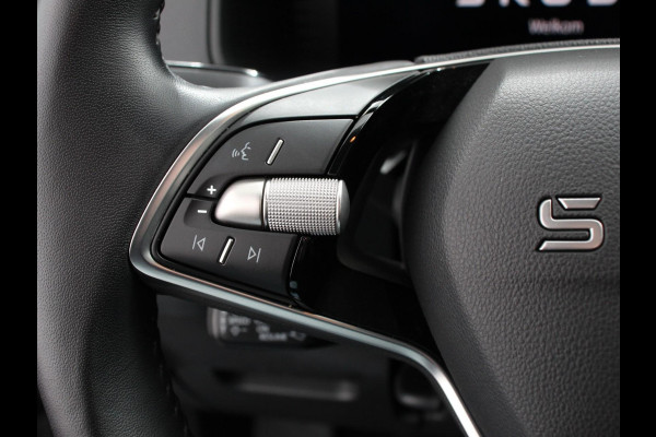 Škoda Karoq 1.5 TSI 150pk Automaat Selection Navigatie Apple Carplay/Android Auto Camera Parkeer sensoren Adaptive Cruise Control Lichtmetalen Velgen Digitale Cockpit