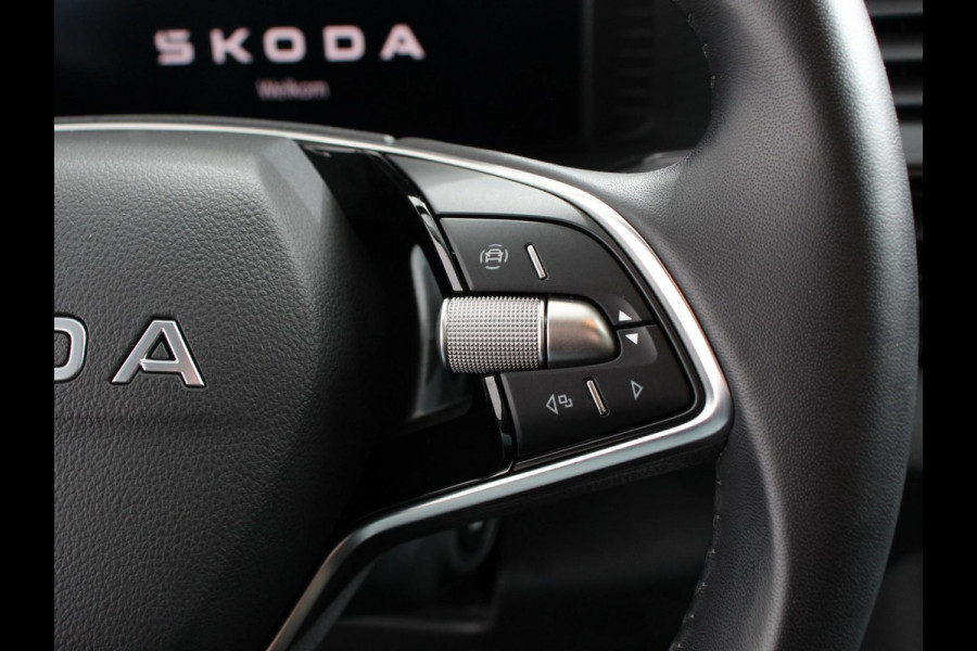 Škoda Karoq 1.5 TSI 150pk Automaat Selection Navigatie Apple Carplay/Android Auto Camera Parkeer sensoren Adaptive Cruise Control Lichtmetalen Velgen Digitale Cockpit