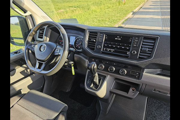 Volkswagen Crafter 35 2.0 TDI L3H3 (L2H2) LED Automaat 177Pk Euro6 3-Zits + Comfort Stoel Navi Camera 177Pk Euro6 Trekhaak !