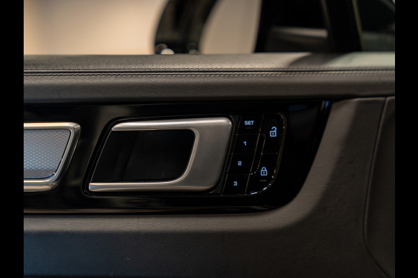 Porsche Cayenne 3.0 E-Hybrid, Pano, Apple Carplay, Leder, ACC, Memory. 21" Velgen, Camera, Volledig Onderhouden