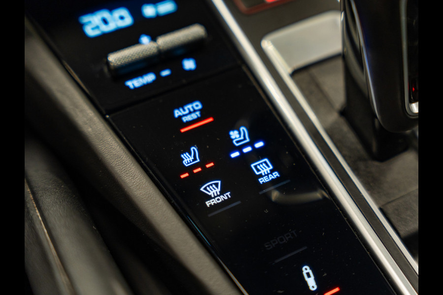 Porsche Cayenne 3.0 E-Hybrid, Pano, Apple Carplay, Leder, ACC, Memory. 21" Velgen, Camera, Volledig Onderhouden