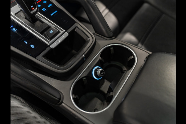 Porsche Cayenne 3.0 E-Hybrid, Pano, Apple Carplay, Leder, ACC, Memory. 21" Velgen, Camera, Volledig Onderhouden