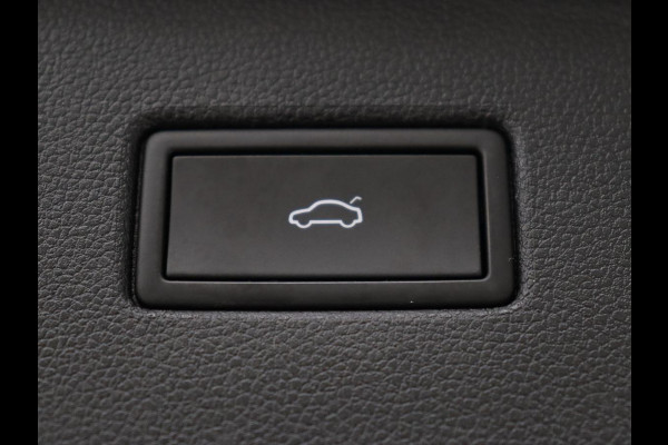 Volkswagen Tiguan 1.4 TSI eHybrid Life Business | SOH 93,8% | Panoramadak | Leder | Stoelverwarming | 360 Camera | Adaptive cruise | Virtual Cockpit | Carplay | Park Assist | Keyless | Navigatie | PHEV | Plug In