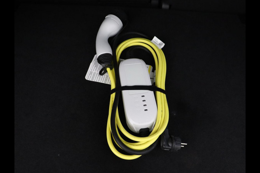 Volkswagen Tiguan 1.4 TSI eHybrid Life Business | SOH 93,8% | Panoramadak | Leder | Stoelverwarming | 360 Camera | Adaptive cruise | Virtual Cockpit | Carplay | Park Assist | Keyless | Navigatie | PHEV | Plug In