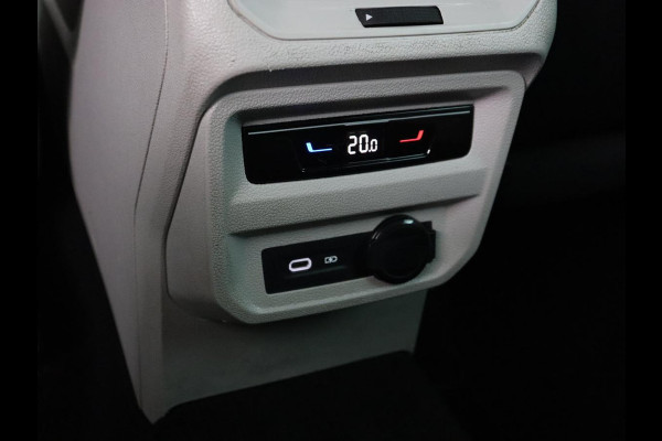 Volkswagen Tiguan 1.4 TSI eHybrid Life Business | SOH 93,8% | Panoramadak | Leder | Stoelverwarming | 360 Camera | Adaptive cruise | Virtual Cockpit | Carplay | Park Assist | Keyless | Navigatie | PHEV | Plug In