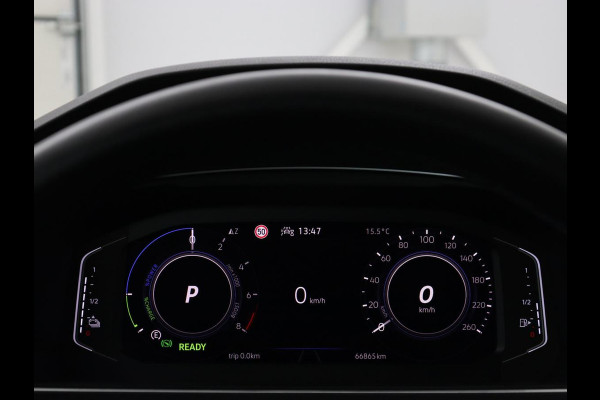 Volkswagen Tiguan 1.4 TSI eHybrid Life Business | SOH 93,8% | Panoramadak | Leder | Stoelverwarming | 360 Camera | Adaptive cruise | Virtual Cockpit | Carplay | Park Assist | Keyless | Navigatie | PHEV | Plug In