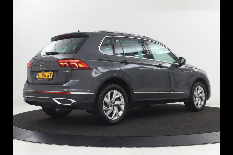 Volkswagen Tiguan 1.4 TSI eHybrid Life Business | SOH 93,8% | Panoramadak | Leder | Stoelverwarming | 360 Camera | Adaptive cruise | Virtual Cockpit | Carplay | Park Assist | Keyless | Navigatie | PHEV | Plug In