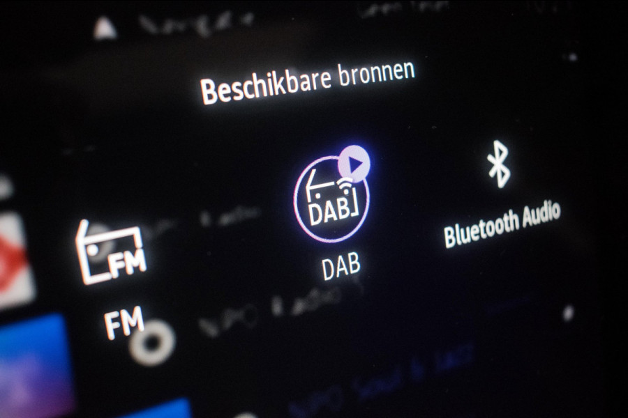 Renault Arkana 1.6 E-Tech Full Hybrid 145 Techno NL-auto [ Panoramadak Digitaal Dasboard Sfeerverlichting Trekhaak Carplay LED ]