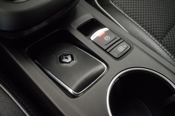 Renault Arkana 1.6 E-Tech Full Hybrid 145 Techno NL-auto [ Panoramadak Digitaal Dasboard Sfeerverlichting Trekhaak Carplay LED ]