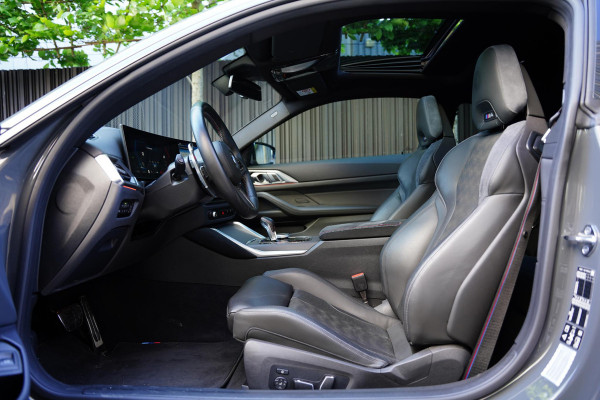 BMW M4 Competition / X-Drive / R44 Sportuitlaat / Carbon