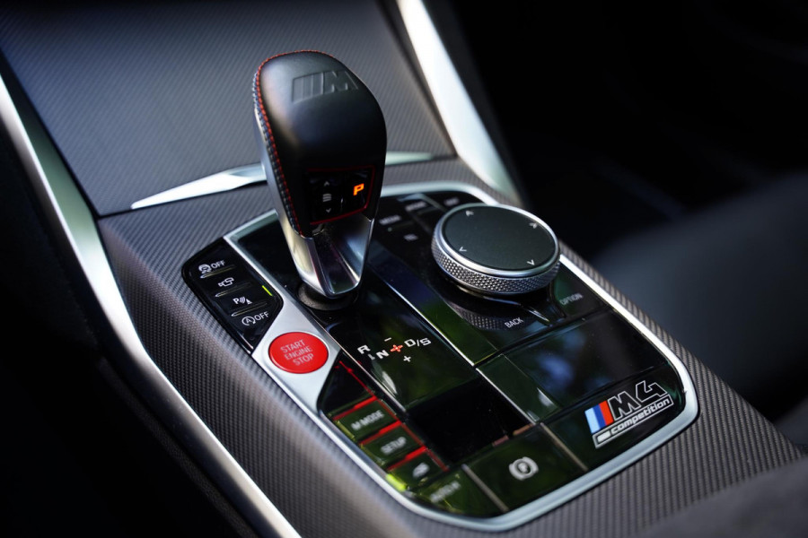 BMW M4 Competition / X-Drive / R44 Sportuitlaat / Carbon