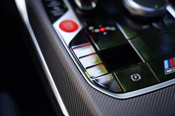 BMW M4 Competition / X-Drive / R44 Sportuitlaat / Carbon