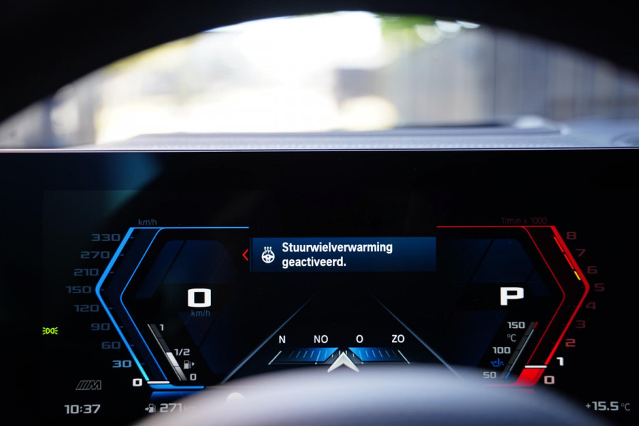BMW M4 Competition / X-Drive / R44 Sportuitlaat / Carbon