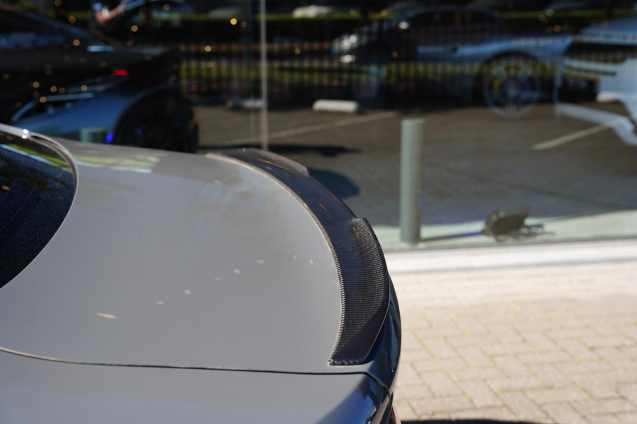 BMW M4 Competition / X-Drive / R44 Sportuitlaat / Carbon