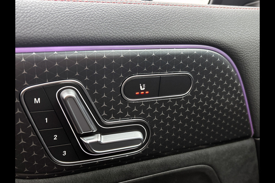 Mercedes-Benz EQA 250+ Business Solution AMG 71 kWh | Premium pakket | Nightpakket | Trekhaak | Panoramaschuifdak | Smartphone integratie | 360° camera | Sierdelen in Star Pattern | Burmester Surround Sound |