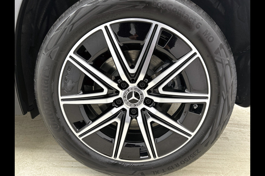 Mercedes-Benz EQA 250+ Business Solution AMG 71 kWh | Premium pakket | Nightpakket | Trekhaak | Panoramaschuifdak | Smartphone integratie | 360° camera | Sierdelen in Star Pattern | Burmester Surround Sound |