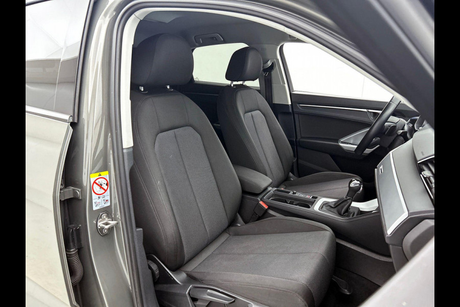 Audi Q3 Sportback 35 TFSI 150PK S Line CAMERA | EL-ACHTERKLEP | KEYLESS