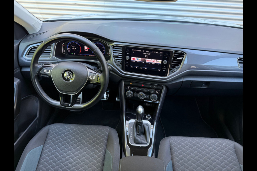 Volkswagen T-Roc 1.5 TSI Sport Business R l Virtual l LED Xenon l ACC l Climate l Navi l VDOH l