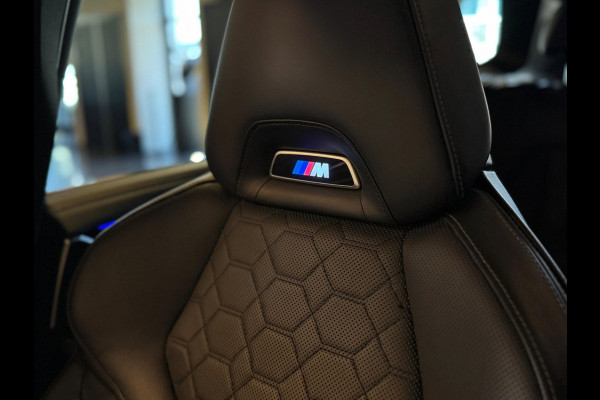 BMW X3 M / 360 Camera / H/K / HUD / Keyless / Stuurverwarming