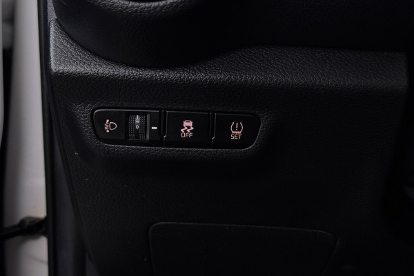 Kia Picanto 1.0 T-GDI GT-Line (NAVIGATIE, CARPLAY, CAMERA, CLIMA, STOEL-/STUURVERWARMING, LEDER, XENON)