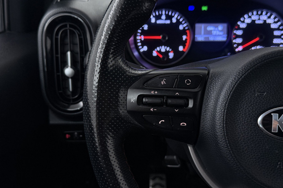 Kia Picanto 1.0 T-GDI GT-Line (NAVIGATIE, CARPLAY, CAMERA, CLIMA, STOEL-/STUURVERWARMING, LEDER, XENON)