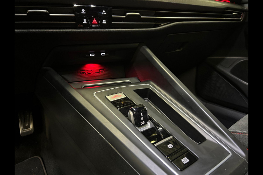 Volkswagen Golf 2.0 TSI GTI Pano
