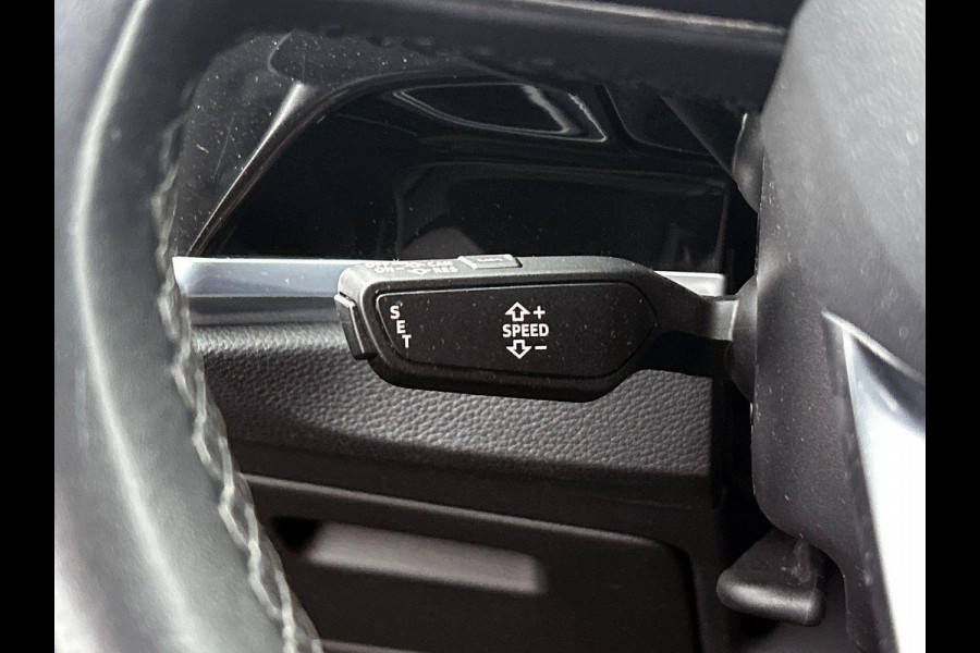 Audi Q3 Sportback 35 TFSI 150PK S Line CAMERA | EL-ACHTERKLEP | KEYLESS