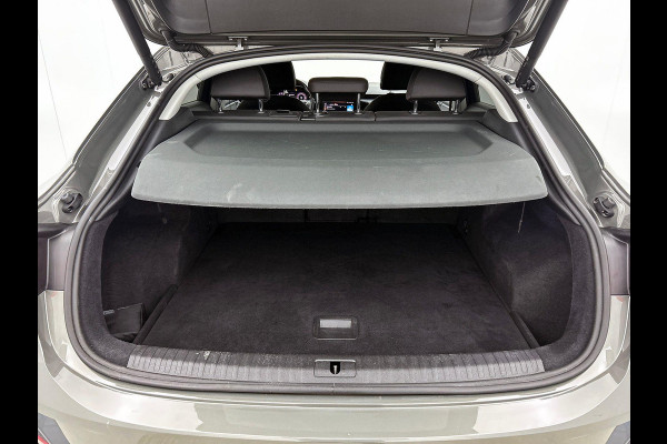 Audi Q3 Sportback 35 TFSI 150PK S Line CAMERA | EL-ACHTERKLEP | KEYLESS