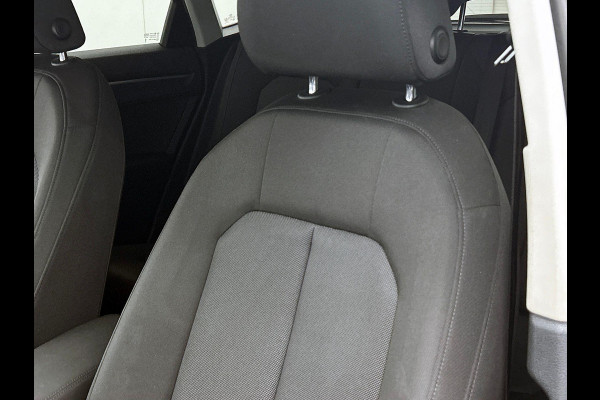 Audi Q3 Sportback 35 TFSI 150PK S Line CAMERA | EL-ACHTERKLEP | KEYLESS