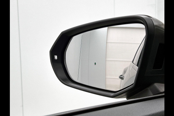Audi Q3 Sportback 35 TFSI 150PK S Line CAMERA | EL-ACHTERKLEP | KEYLESS