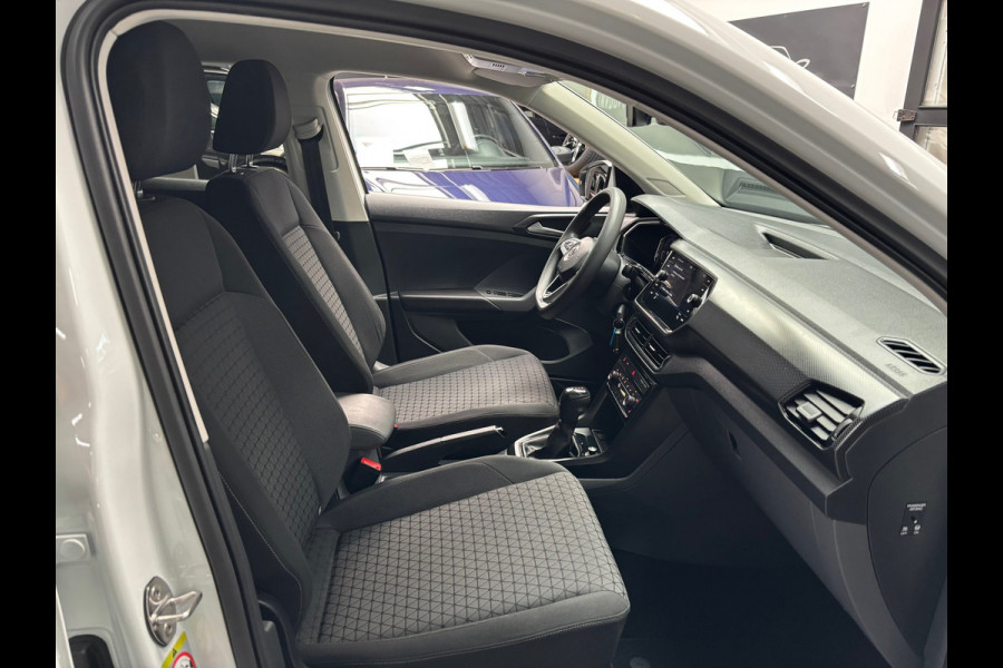 Volkswagen T-Cross 1.0 TSI Style / Camera / carplay / Stoelverwarming