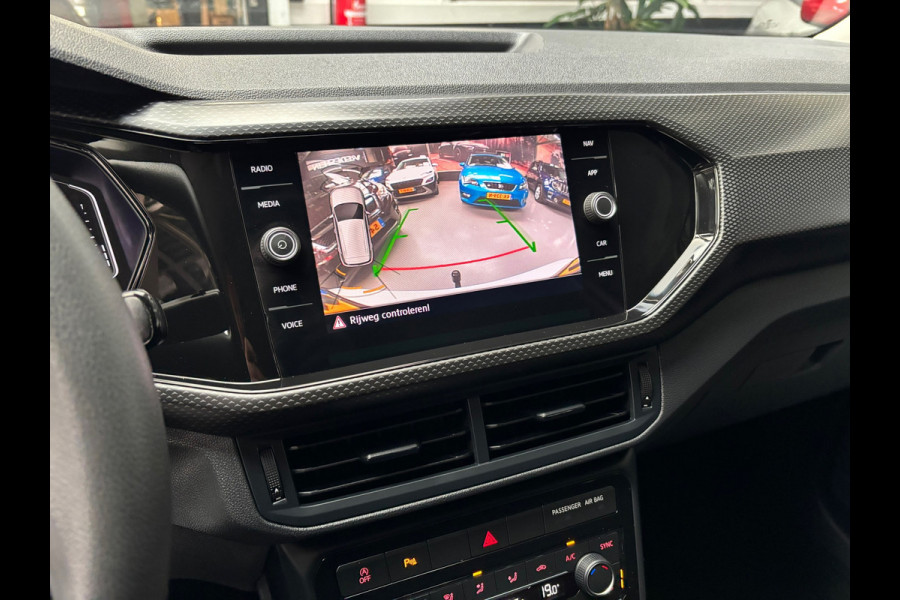 Volkswagen T-Cross 1.0 TSI Style / Camera / carplay / Stoelverwarming