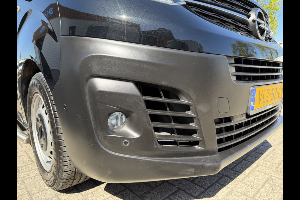 Opel Vivaro 1.5 CDTI L2H1 Selection / euro 6 / bpm vrij / vaste prijs rijklaar € 17.950 ex btw / lease vanaf € 302 / dubbele schuifdeur / zwart metallic / trekhaak / airco / cruise