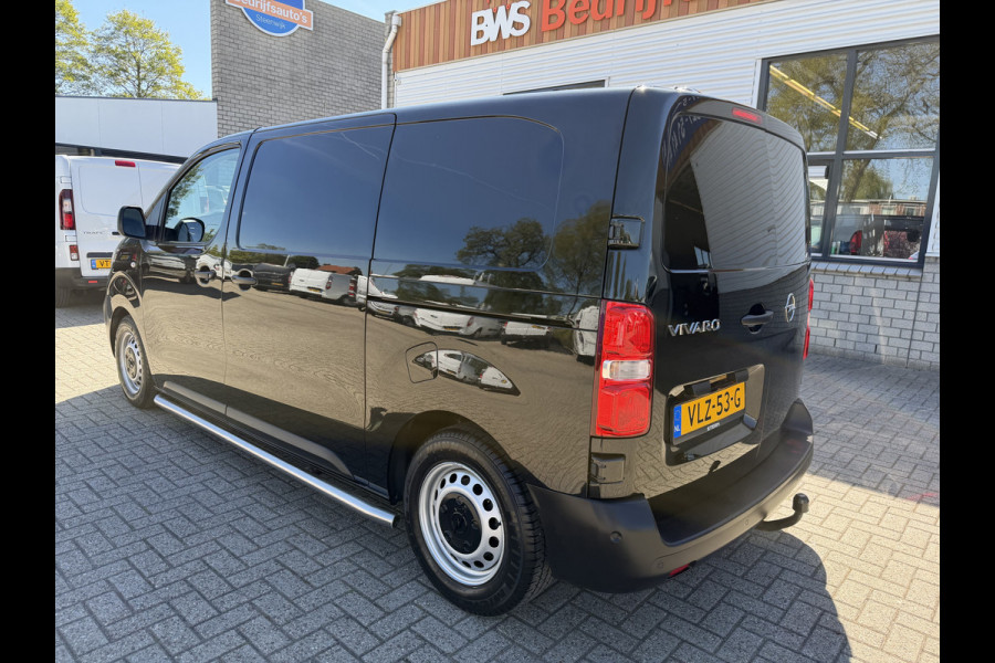 Opel Vivaro 1.5 CDTI L2H1 Selection / euro 6 / bpm vrij / vaste prijs rijklaar € 17.950 ex btw / lease vanaf € 302 / dubbele schuifdeur / zwart metallic / trekhaak / airco / cruise