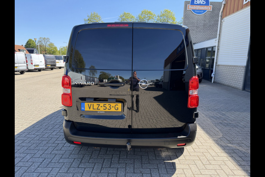 Opel Vivaro 1.5 CDTI L2H1 Selection / euro 6 / bpm vrij / vaste prijs rijklaar € 17.950 ex btw / lease vanaf € 302 / dubbele schuifdeur / zwart metallic / trekhaak / airco / cruise