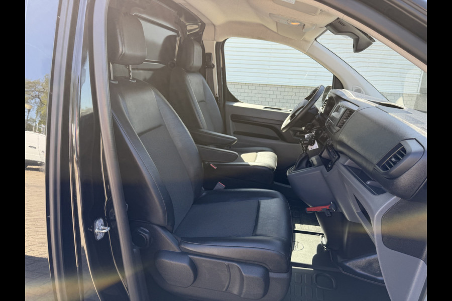 Opel Vivaro 1.5 CDTI L2H1 Selection / euro 6 / bpm vrij / vaste prijs rijklaar € 17.950 ex btw / lease vanaf € 302 / dubbele schuifdeur / zwart metallic / trekhaak / airco / cruise