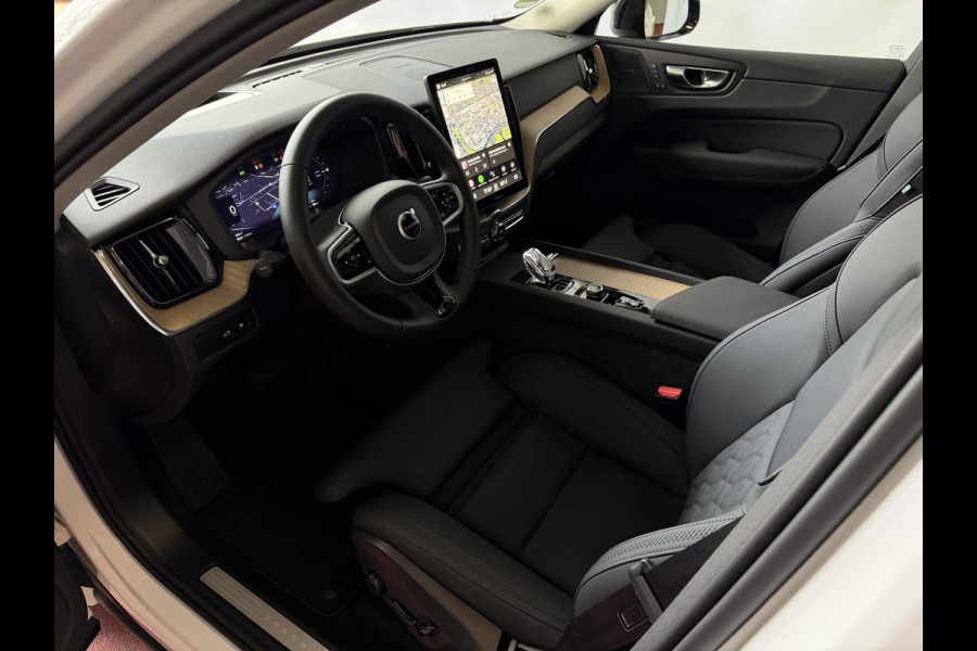 Volvo XC60 2.0 T6 AWD ULTRA DARK NW MODEL ELEK.TREKHAAK HARMAN KARDON HEADUP 360.CAM LEER SCHUIFDAK PHEV Plug in Hybrid ✅ Top Auto's Wijchen ,  Altijd een Ruim aanbod van Volvo's i  BUSINESS / CORE / BRIGHT / DARK / ULTRA DARK / PLUS DARK / BLACK EDITION  / ESSENTIAL / T6 / T8 ✅
