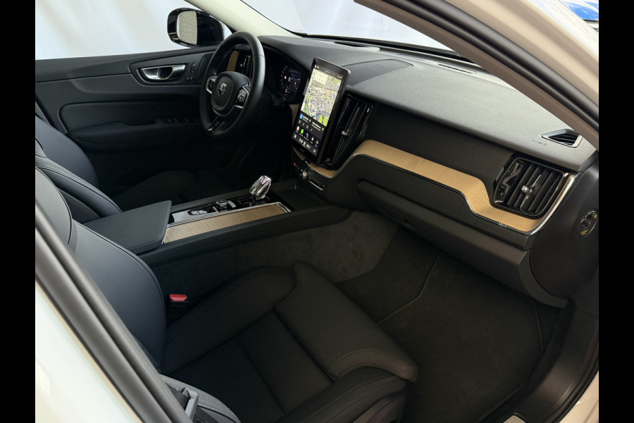 Volvo XC60 2.0 T6 AWD ULTRA DARK NW MODEL ELEK.TREKHAAK HARMAN KARDON HEADUP 360.CAM LEER SCHUIFDAK PHEV Plug in Hybrid ✅ Top Auto's Wijchen ,  Altijd een Ruim aanbod van Volvo's i  BUSINESS / CORE / BRIGHT / DARK / ULTRA DARK / PLUS DARK / BLACK EDITION  / ESSENTIAL / T6 / T8 ✅